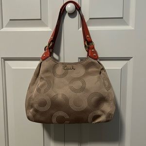 **JUST REDUCED** Authentic Medium size Coach bag